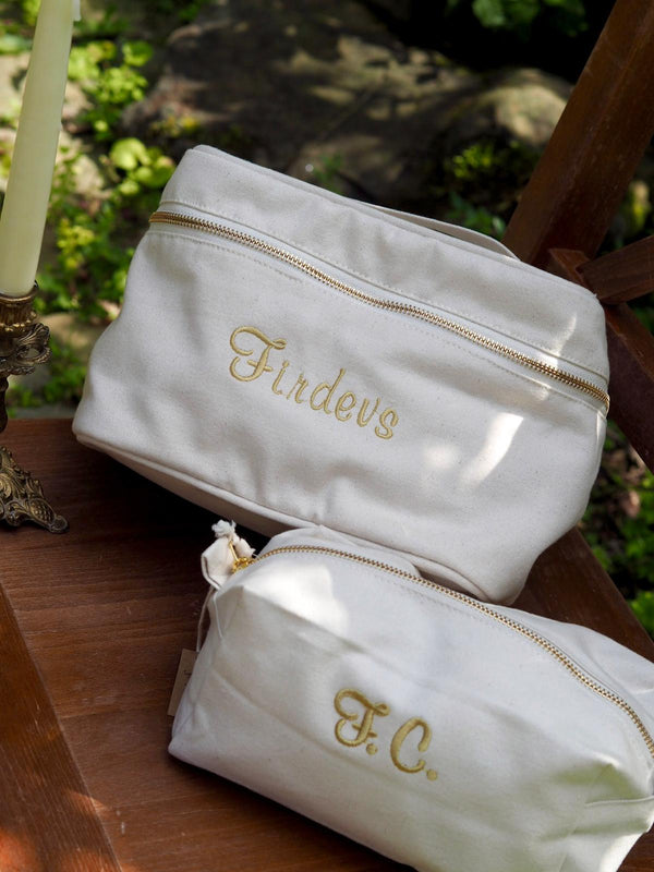 Kulturtasche mit Monogramm – Personalisierte Tasche für Damen & Herren – Geschenkidee – Versand aus Deutschland