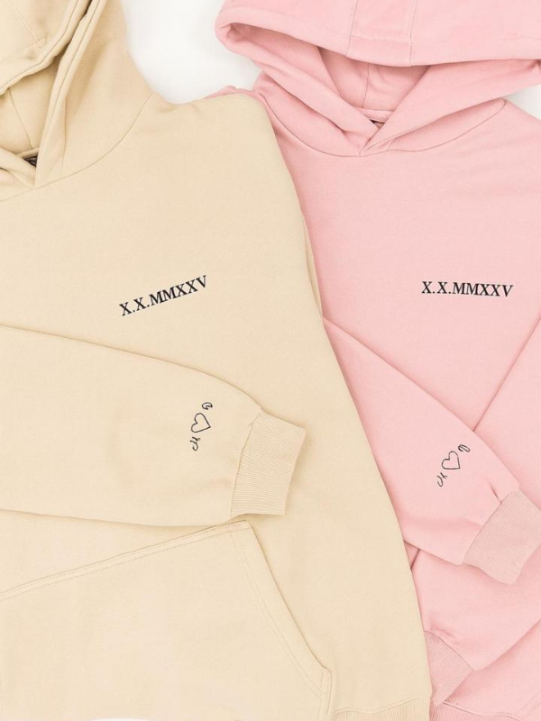 2x Partner Hoodie mit römischen Zahlen Wunschdatum